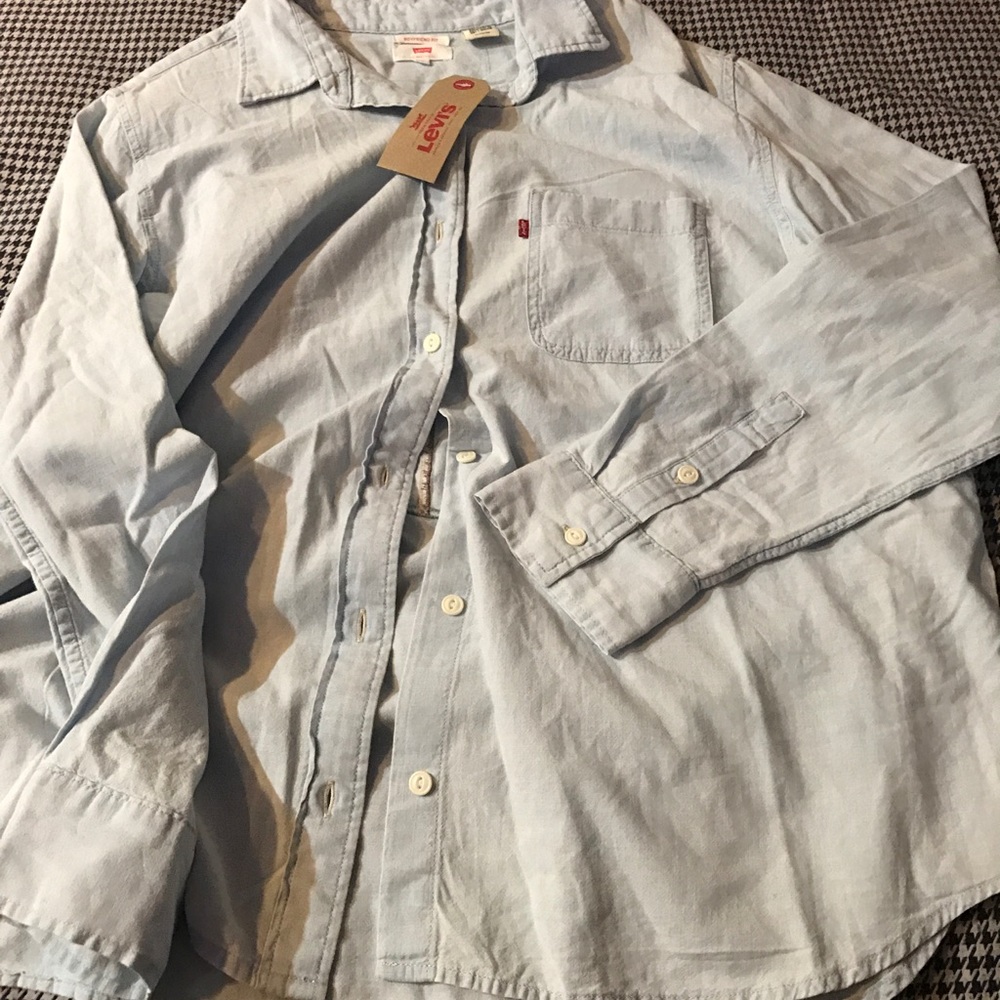 NWT Levi's shirt